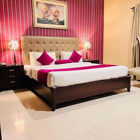 Grand Regent Hotel And Suites 费萨拉巴德 外观 照片