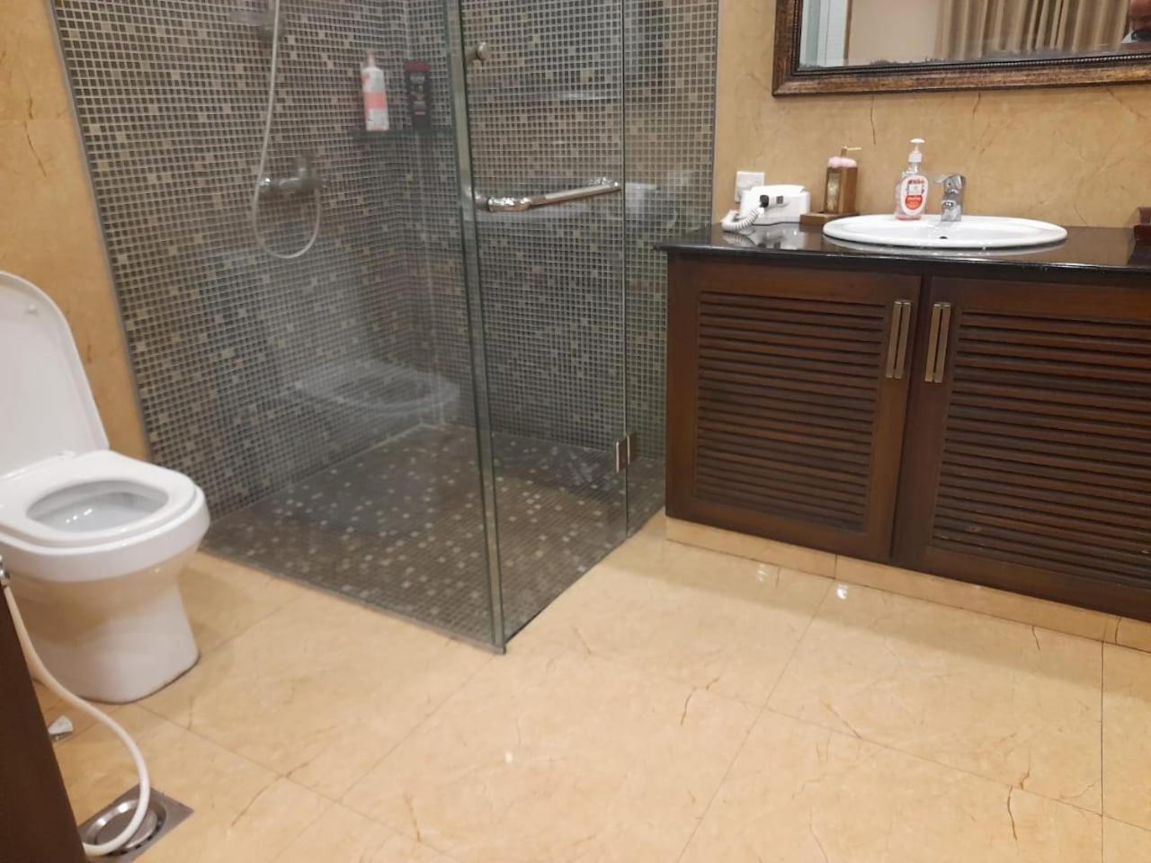 Grand Regent Hotel And Suites 费萨拉巴德 外观 照片